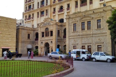 Karachi Ka Free Hospital: Lady Dufferin Hospital Services