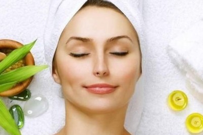 Tips, Products, Causes and Treatments For Oily Skin In 2025