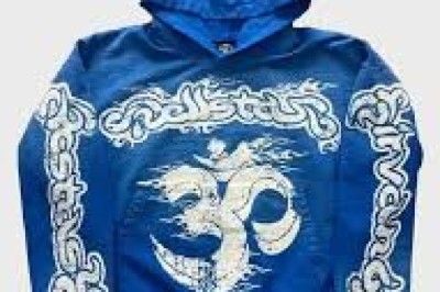 Elevate your streetwear game with the trendsetting Hellstar Hoodie