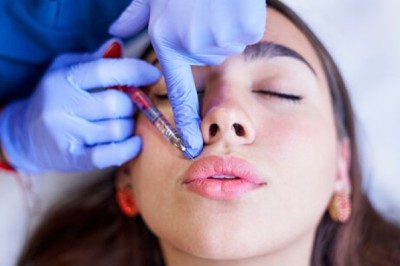 سر الجمال الأبدي: لماذا حقن البوتوكس في دبي هي الخيار الأول للمشاهير؟