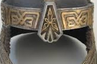 The Story Behind Gimli’s Helmet and Walking Axe in The Lord of the Rings