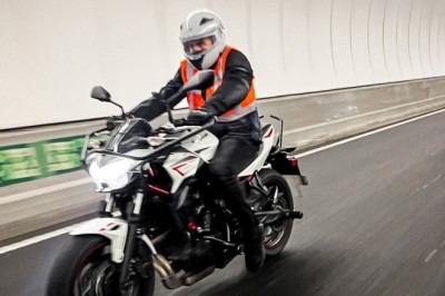 Gebruik Beste Motorrijschool om alle belangrijke details te verzamelen