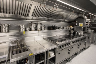 Industrial Kitchen Dubai for Rent: Launch Your Food Business with Kitchen Works