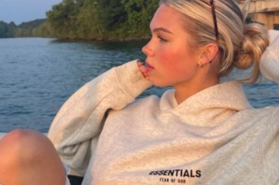 Essentials Sweatpants outfits suited for light outdoor plans