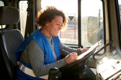 Why Truck Driving School Las Vegas Is the Smart Choice for Paid CDL Training