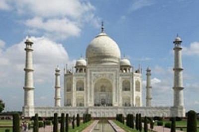 Discover India Travel with Cultural fascination and the Taj Mahal