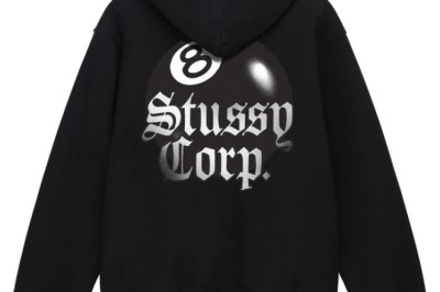 Stussy crewneck keeps fashion bold and relaxed