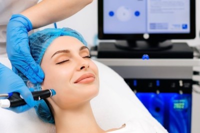 What Products Are Used in Hydrafacial in Dubai?