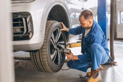 Wheel Alignment Guide: How It Improves Safety and Tire Life