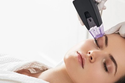 Morpheus8 in Dubai for Double Chin Reduction and Jawline Contouring