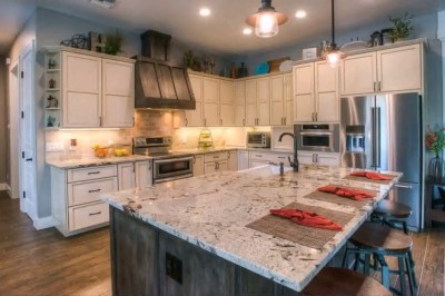 Trusted Home Upgrade and Exterior Improvement Experts in Lynnwood, WA: M and M GC LLC