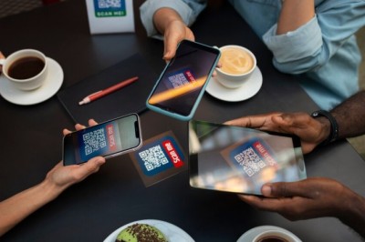 Why Consistent Online Engagement Builds Stronger Customer Relationships
