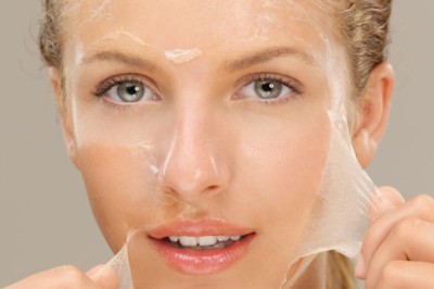 How Chemical Peels Help Remove Sun Damage in Dubai
