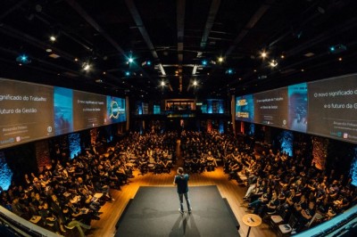Une approche personnalisée pour vos conférences et événements d’entreprise