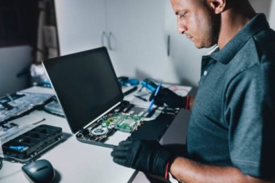 Laptop Repair Shop Bedford — Trusted Fixes at Bedford Mobile iFix Gadgets Vape