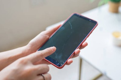 Phone Screen Replacement Witney – Fast, Reliable Repairs at Mobi Tech